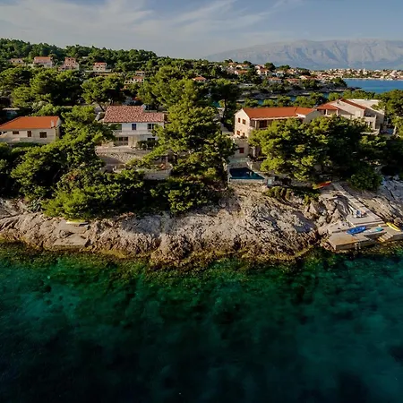 Luxury Beachfront Brac Bliss With Private Pool At The On Brac Island - Sumartin Selca