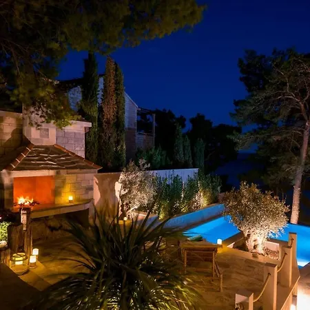 Luxury Beachfront Brac Bliss With Private Pool At The On Brac Island - Sumartin Villa Selca