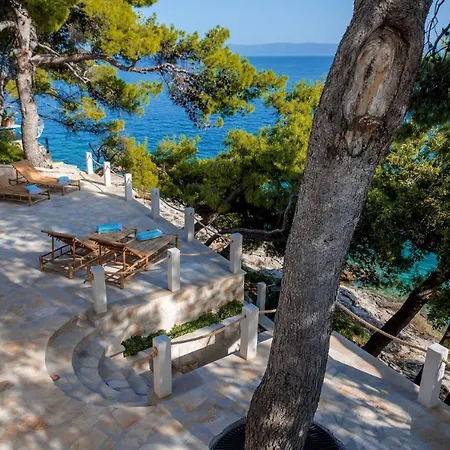 Luxury Beachfront Brac Bliss With Private Pool At The On Brac Island - Sumartin Villa