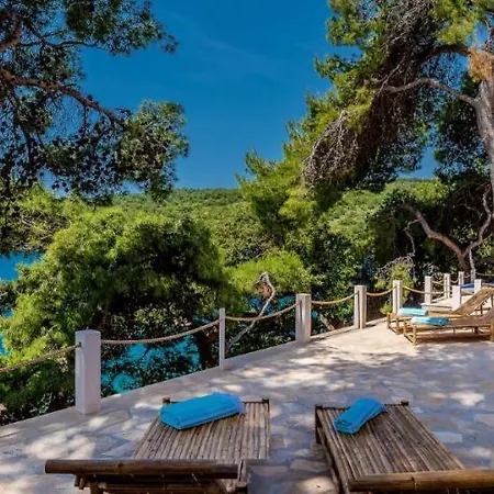 Villa Luxury Beachfront Brac Bliss With Private Pool At The On Brac Island - Sumartin Selca (Brac)
