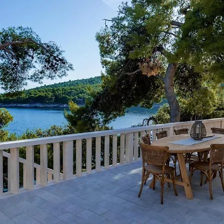 Luxury Beachfront Brac Bliss With Private Pool At The On Brac Island - Sumartin *