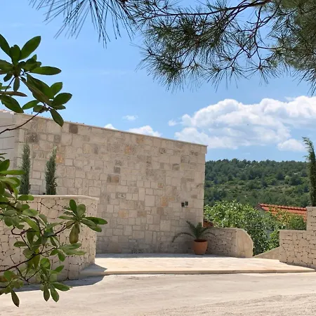 Luxury Beachfront Brac Bliss With Private Pool At The On Brac Island - Sumartin Vila