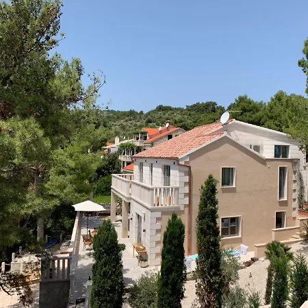 Luxury Beachfront Brac Bliss With Private Pool At The On Brac Island - Sumartin Villa *