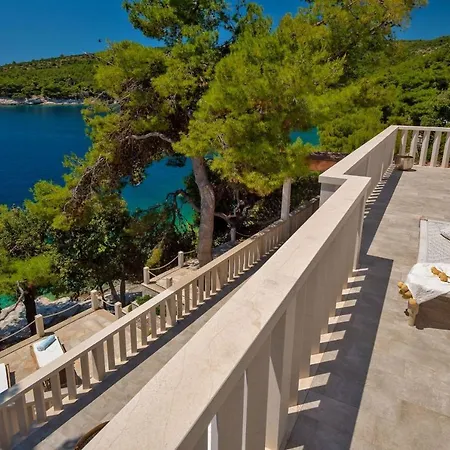 Luxury Beachfront Brac Bliss With Private Pool At The On Brac Island - Sumartin